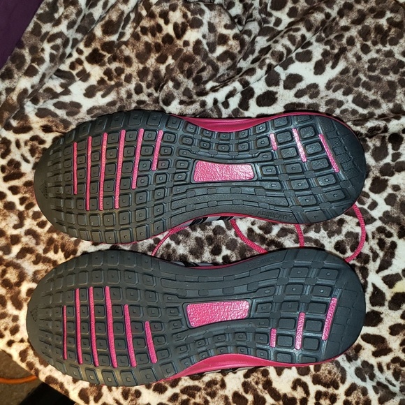 NWT Women's Adidas Gateway 4 Running Shoes Size 8 - Picture 2 of 10